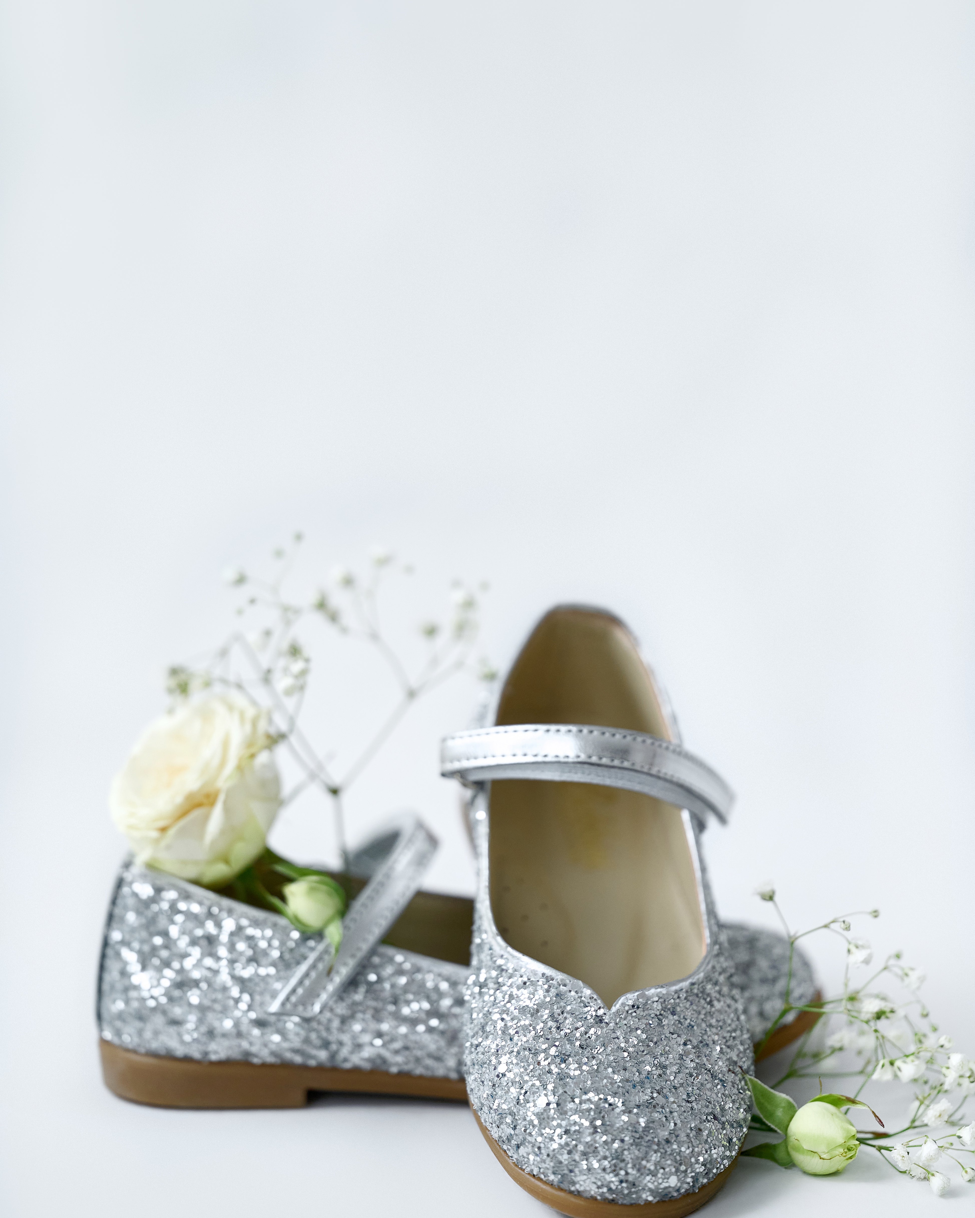 Shiny Silver Shoes – Jorya Kids Boutique