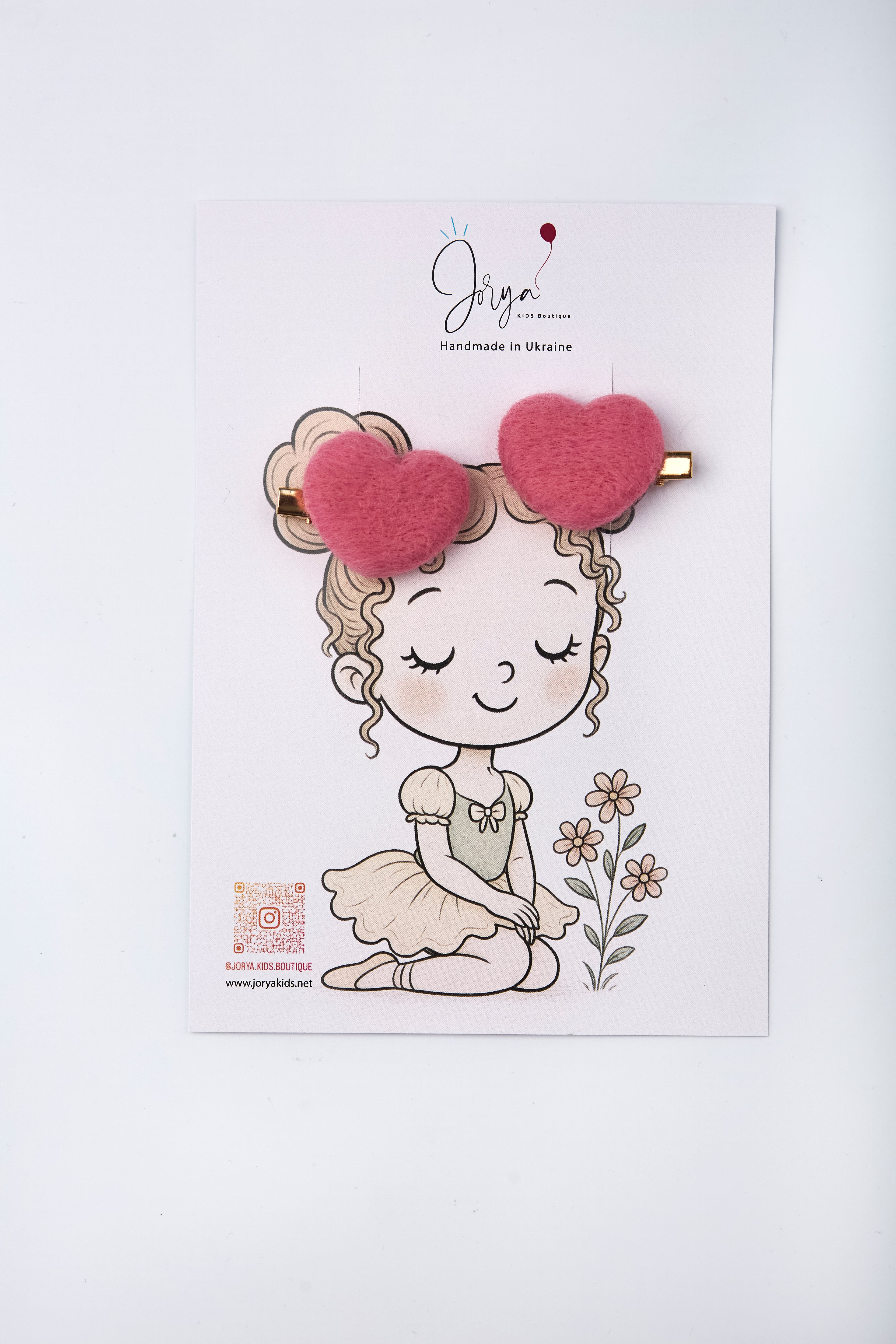 Handmade Felt Heart Hair Clips – Set of 2