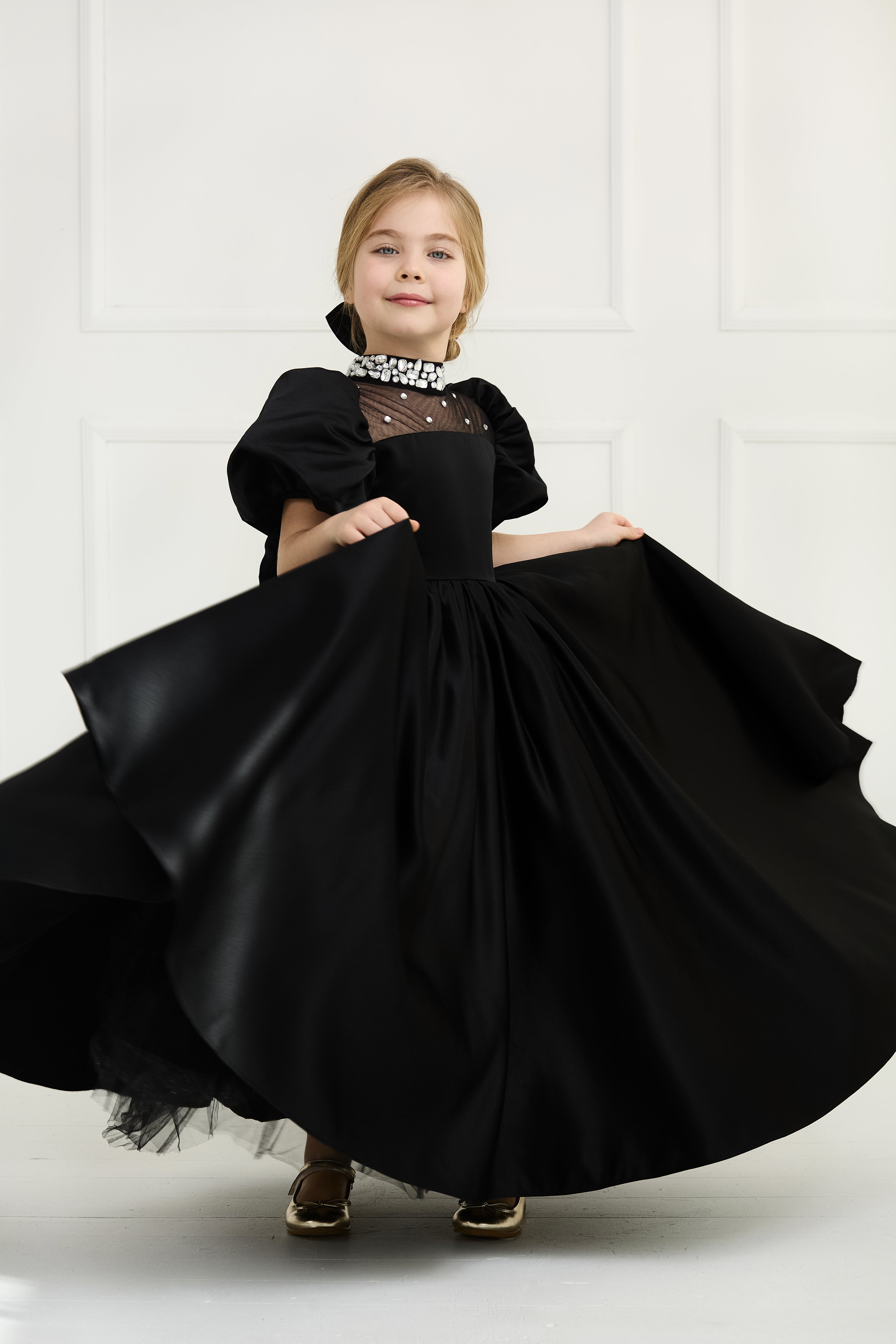 Black Queen Dress