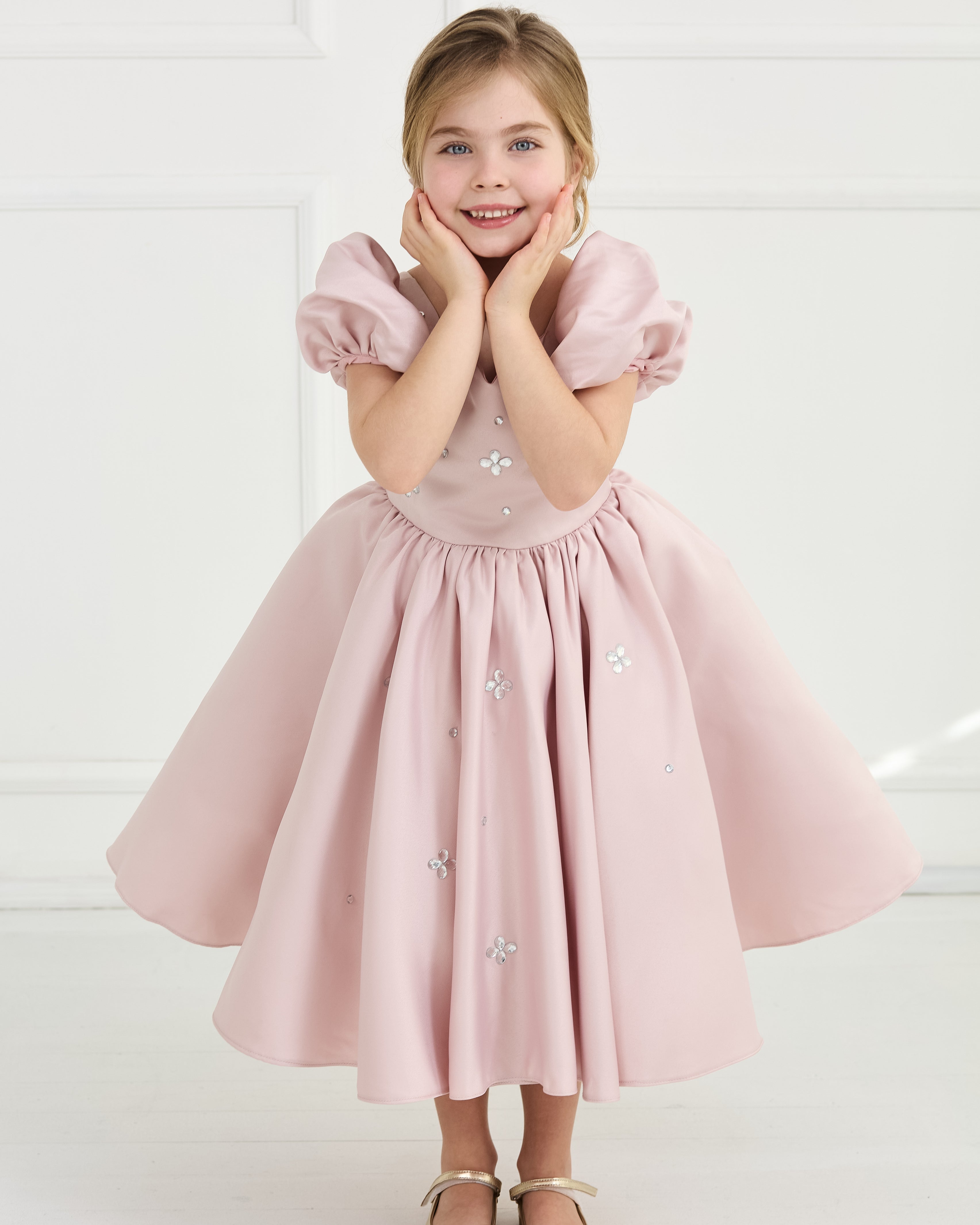 The Timeless Dress – Jorya Kids Boutique