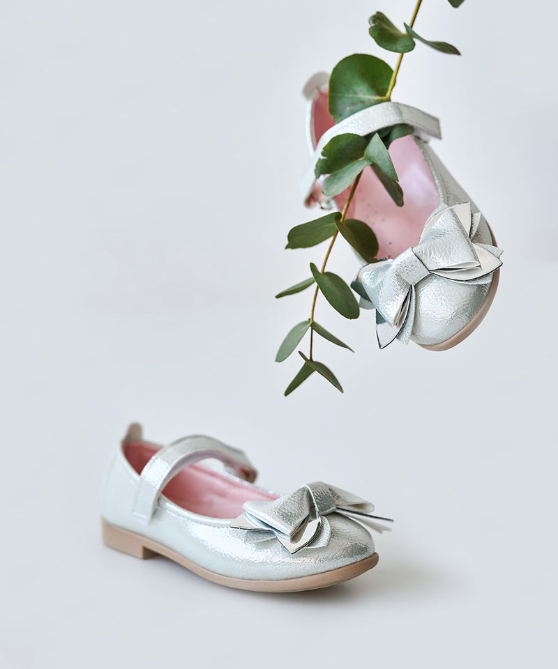 The Silver Shoes – Jorya Kids Boutique