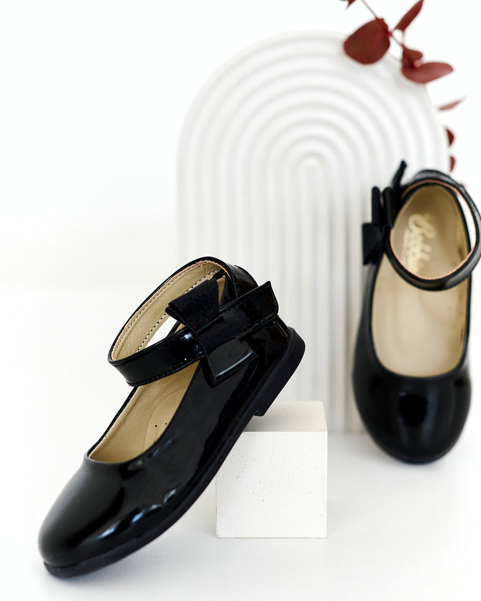 Shiny Black Shoes – Jorya Kids Boutique