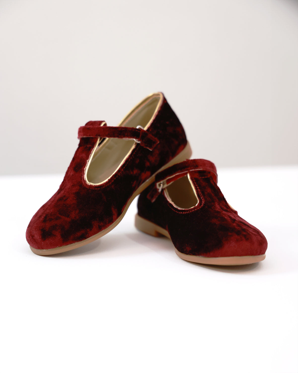 Bordo Velvet Mary Jane Shoes – Jorya Kids Boutique